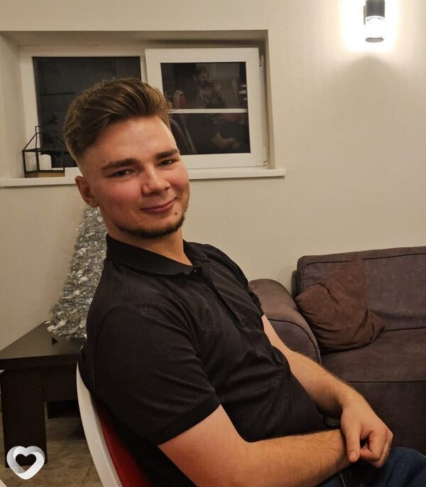 Богдан, 22, Санкт-Петербурге — анкета №2020764