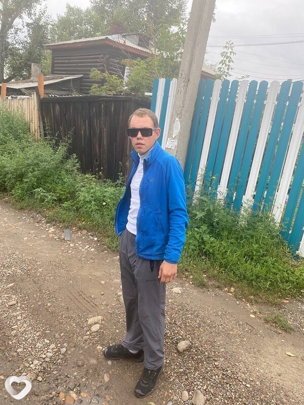 Володя, 25, Иркутске — анкета №2020824