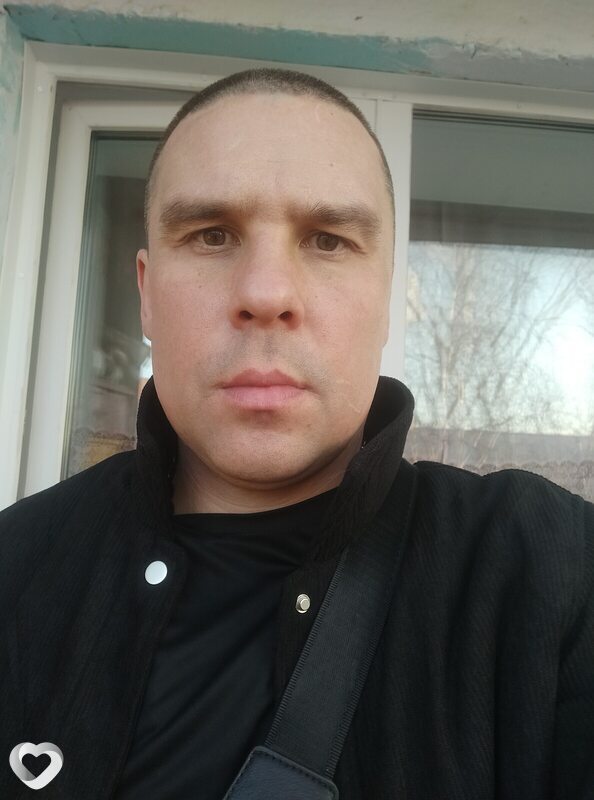 Евгений, 39, Томске — анкета №2021010