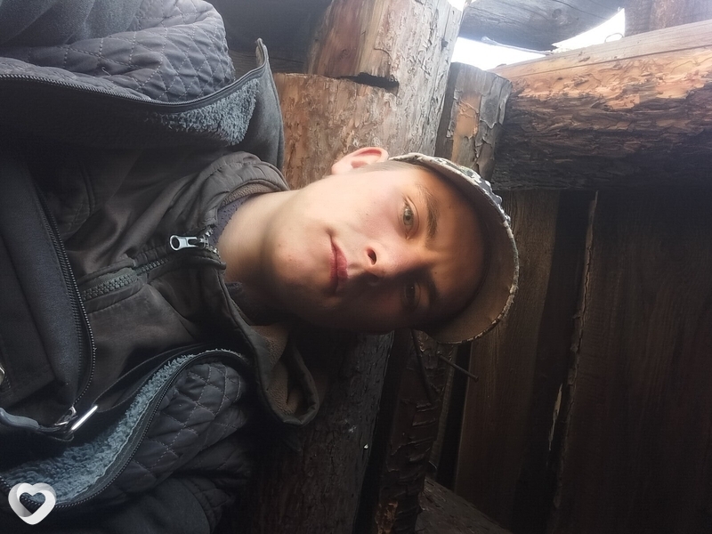 Илья, 24, Москве — анкета №2020918