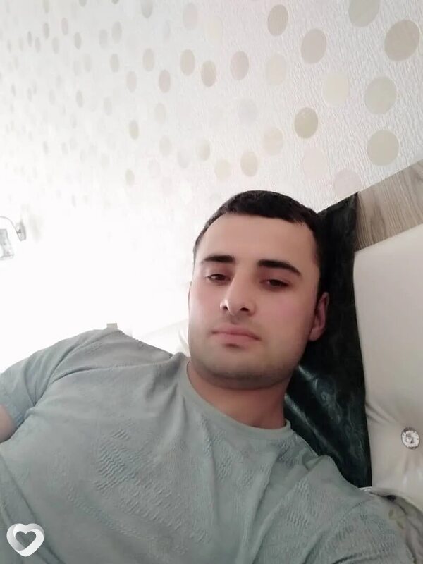 Беха, 32, Москве — анкета №2021000