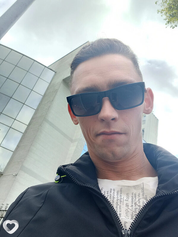 Юрий, 32, Октябрьском — анкета №2021347