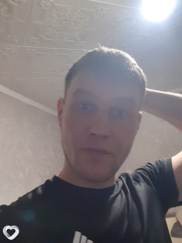 Александр, 38, Северске — анкета №2021548