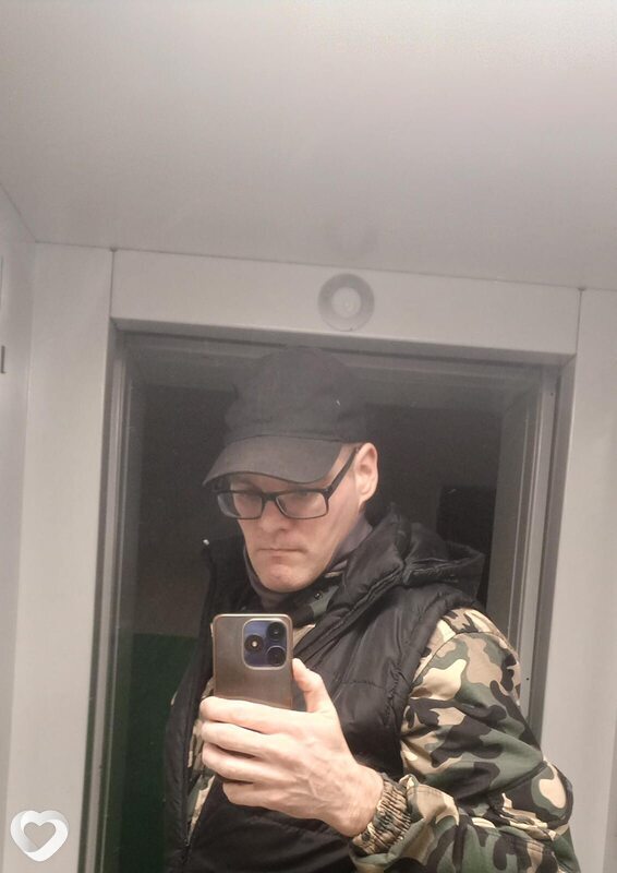 Анатолий, 42, Краснотурьинске — анкета №2021671