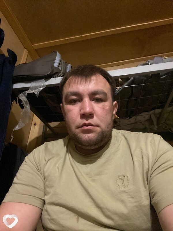 Евгений, 30, Чебоксарах — анкета №2021652
