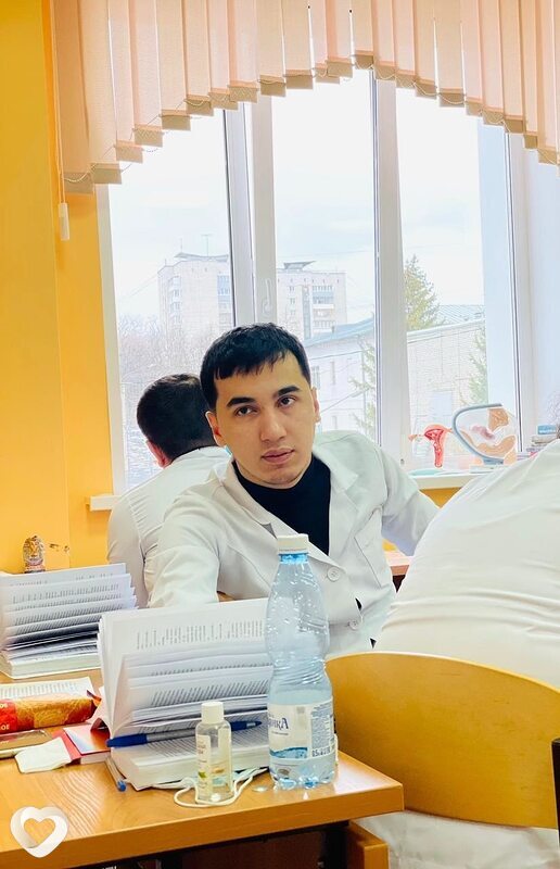 Ильдар, 28, Санкт-Петербурге — анкета №2021909