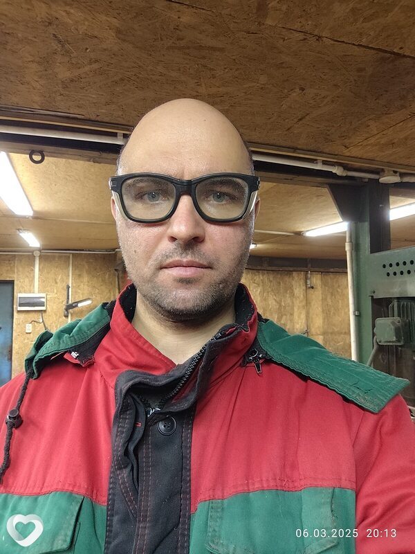 Евгений, 32, Нижневартовске — анкета №2022638
