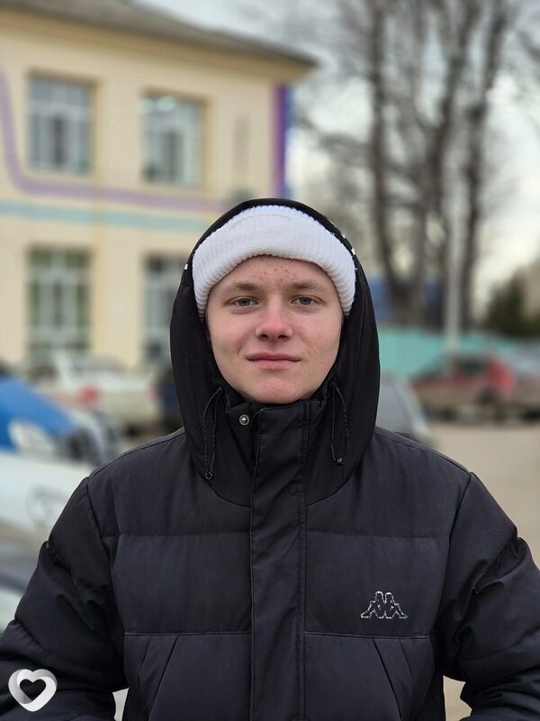 Сергей, 20, Новомосковске — анкета №2022877