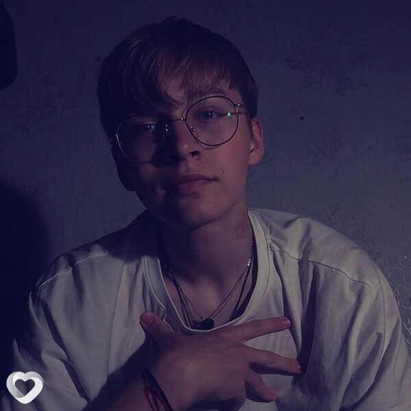 Денис, 23, Иркутске — анкета №2023478