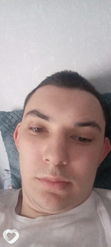 Макс, 21, Кузнецке — анкета №2023993