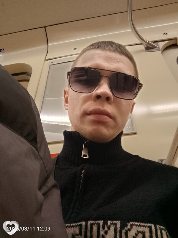 Анатолий, 28, Чите — анкета №2024000