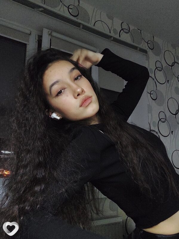 Милана, 20, Краснодаре — анкета №2023823
