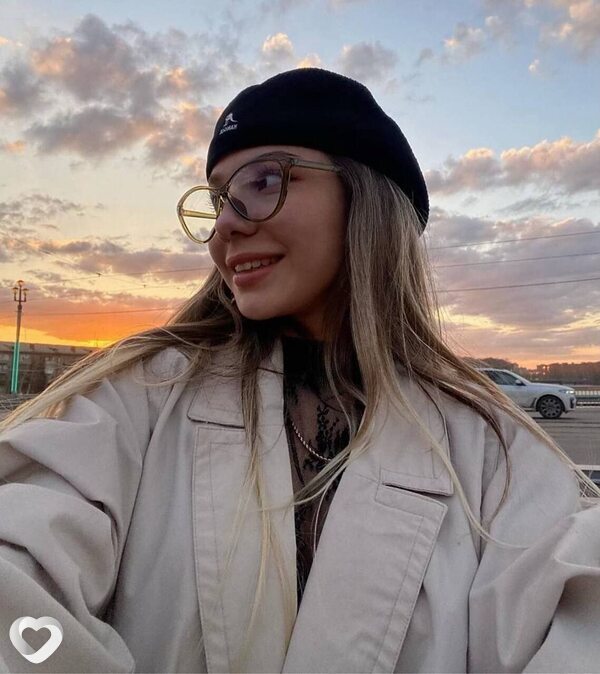 Алина, 23, Москве — анкета №2023836