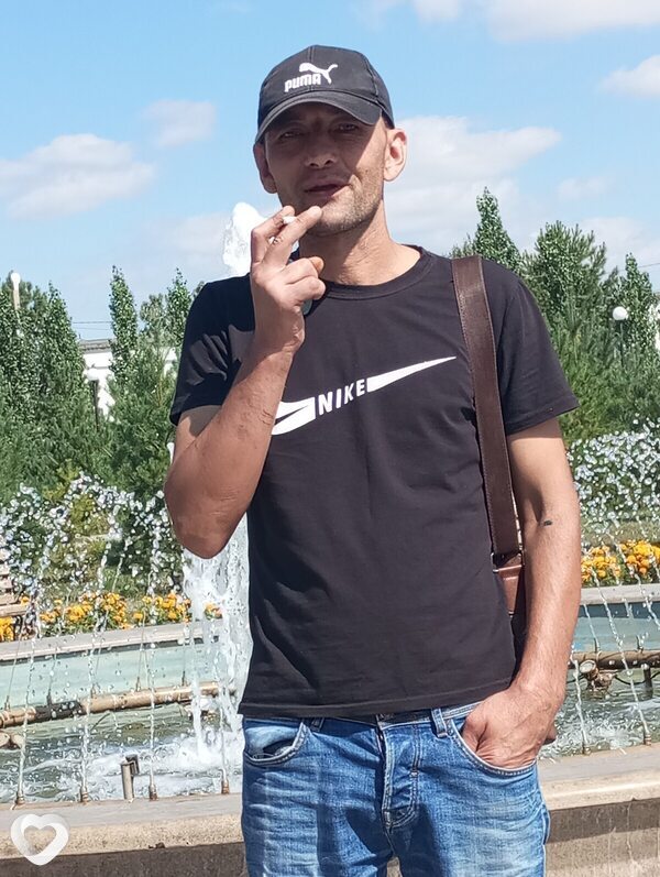 Артемий, 43, Новотроицке — анкета №2024019