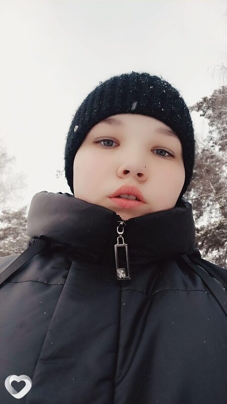 Василиса, 20, Барнауле — анкета №2024380