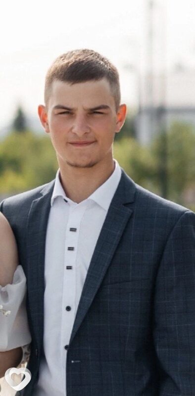 Роман, 21, Красноярске — анкета №2024534