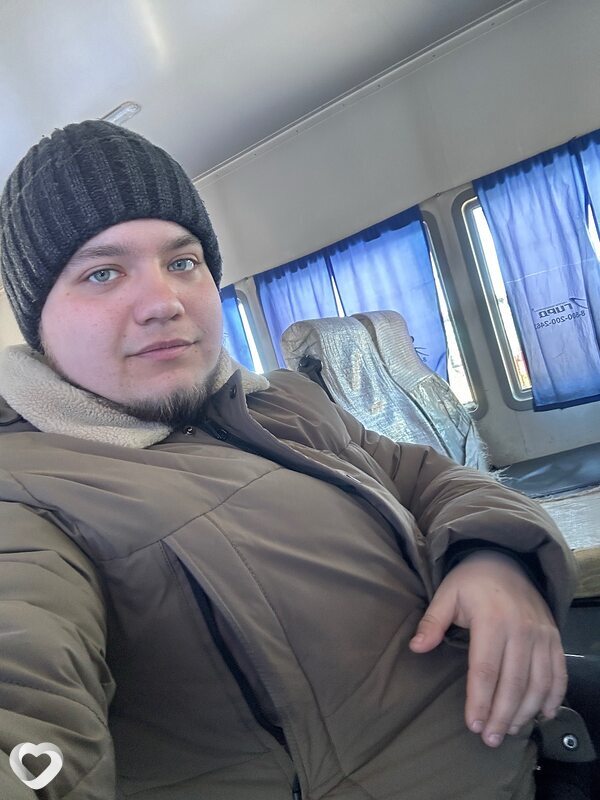 Максим, 26, Кумертау — анкета №2024512