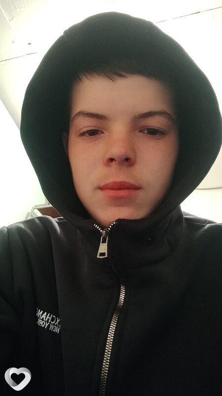 Алексей, 21, Семей — анкета №2024515