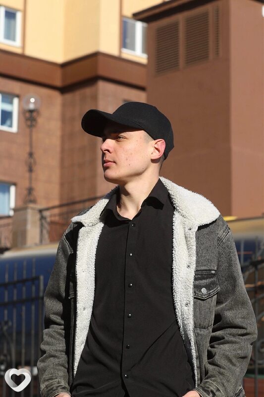 Данил, 20, Екатеринбурге — анкета №2024630