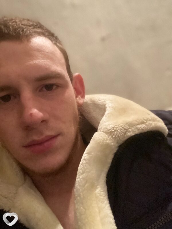 Максим, 24, Москве — анкета №2024670