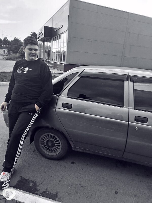 Стас, 21, Бийске — анкета №2024707