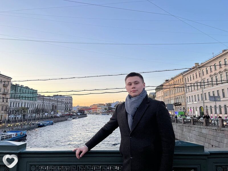 Иван, 22, Ейске — анкета №2024579