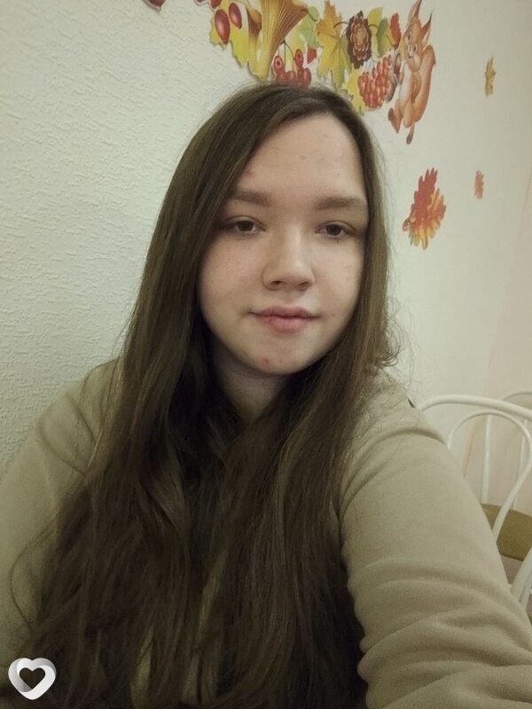 Екатерина, 22, Череповце — анкета №2024905