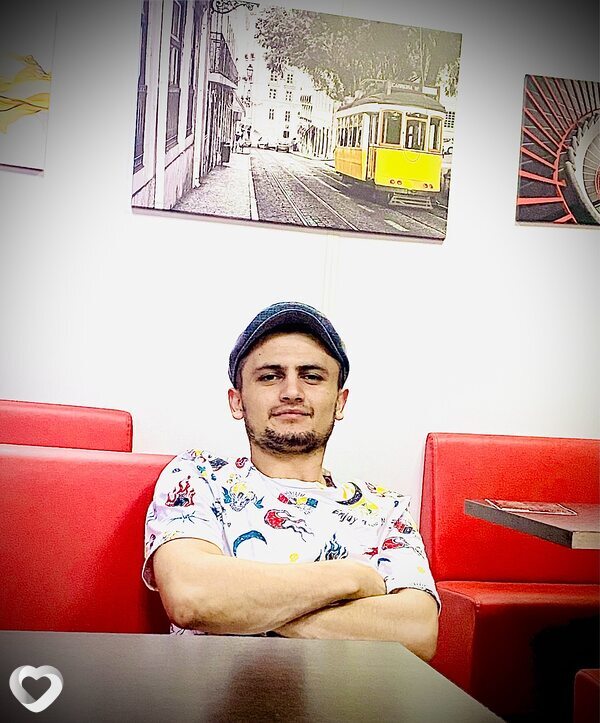 Хасан, 27, Москве — анкета №2024957