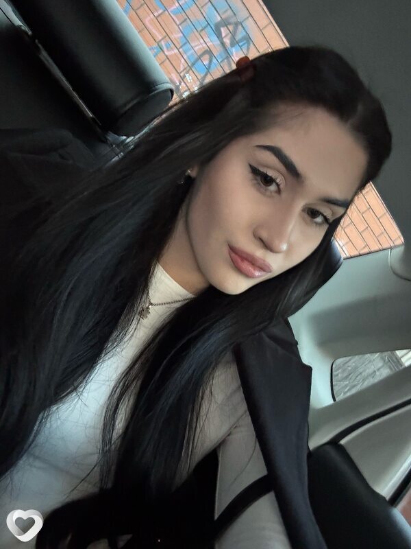 Виктория, 21, Краснодаре — анкета №2025188