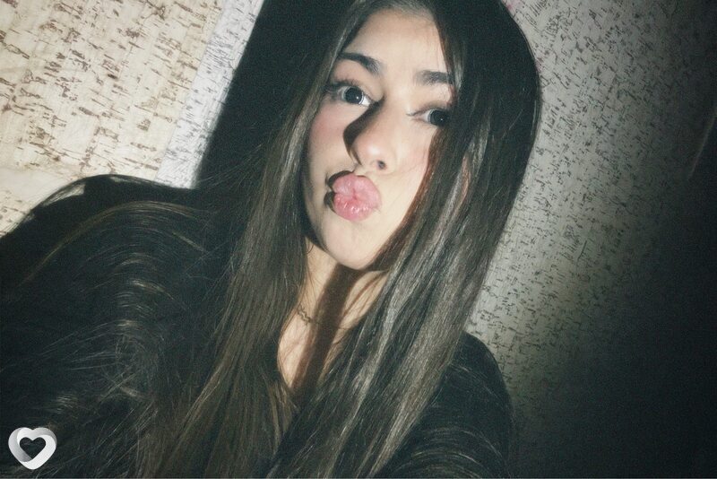 Карина, 23, Москве — анкета №2025734