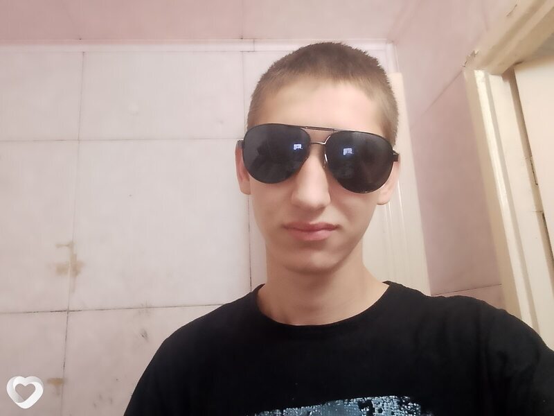 Вадим, 19, Хабаровске — анкета №2025589