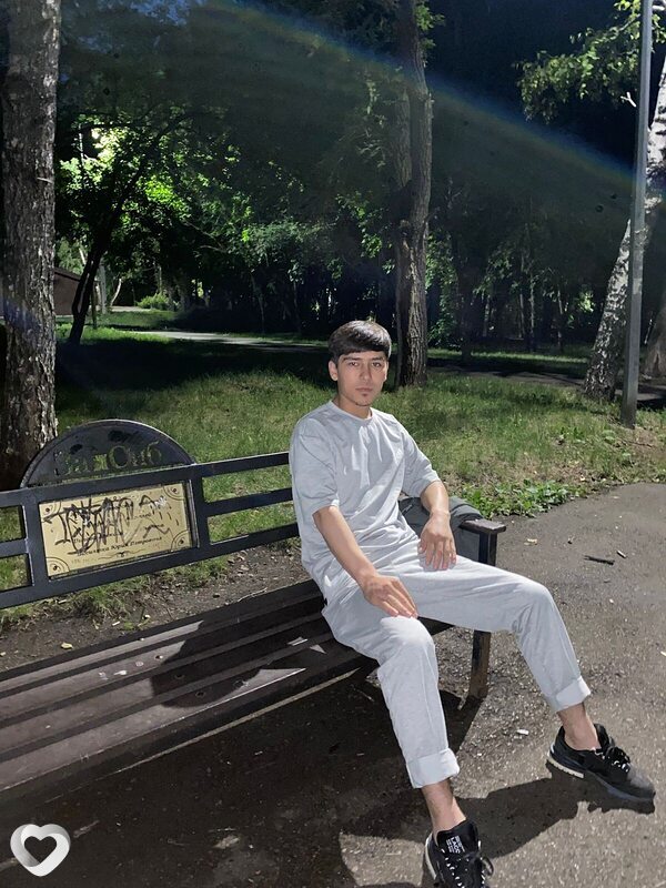 Максим, 26, Новокузнецке — анкета №2025678