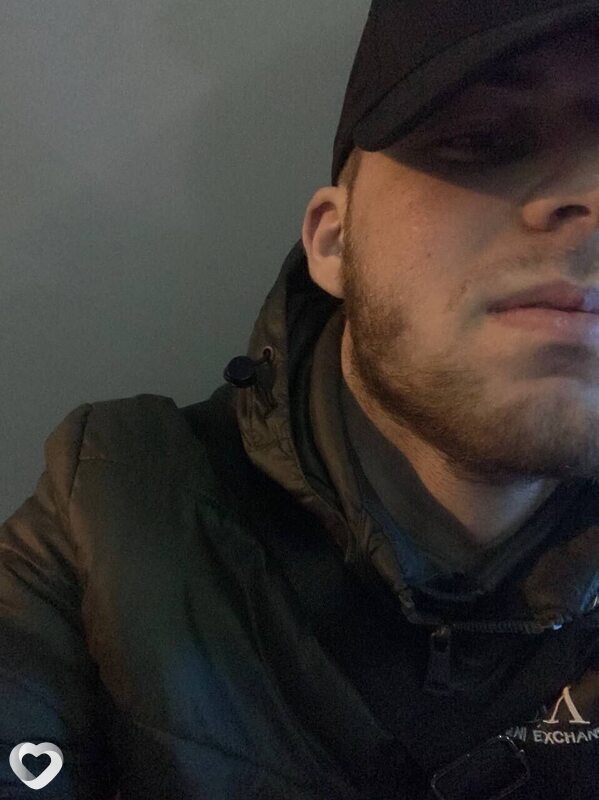 Рустам, 20, Губкинском — анкета №2026112