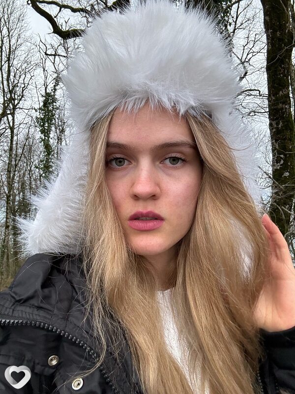 Арина, 21, Нижнем Новгороде — анкета №2025960