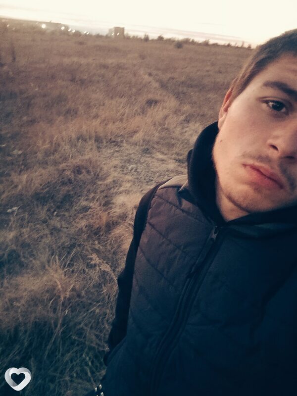 Max, 20, Красноармейске — анкета №2026078