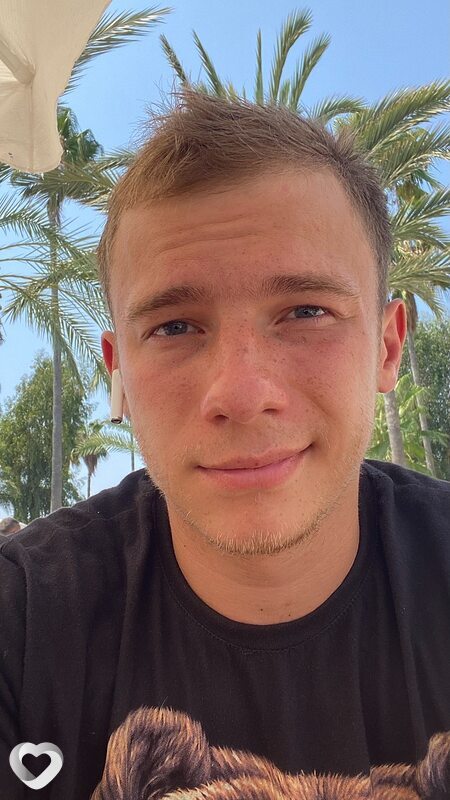 Виктор, 31, Усинске — анкета №2026283