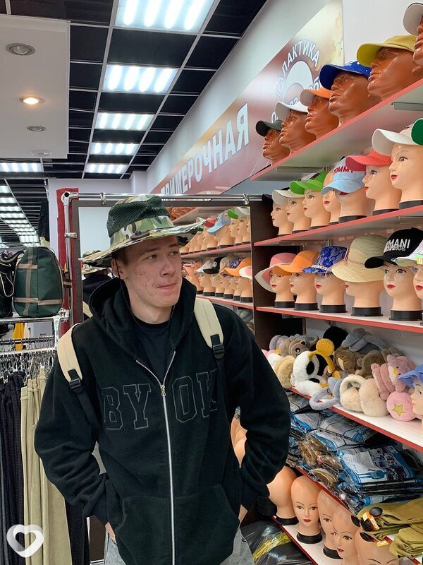 Дмитрий, 22, Москве — анкета №2026458