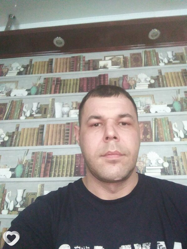 Юрий, 40, Минусинске — анкета №2026468