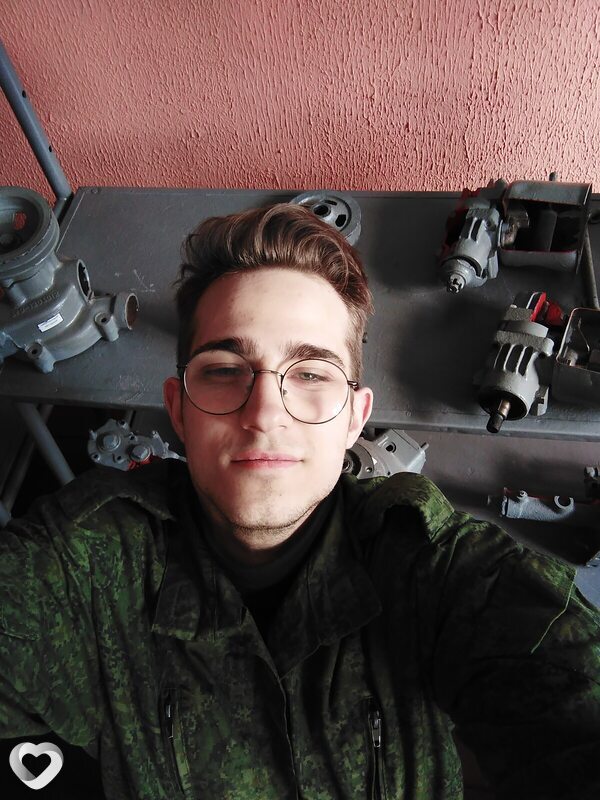 Даниил, 23, Гомеле — анкета №2026723