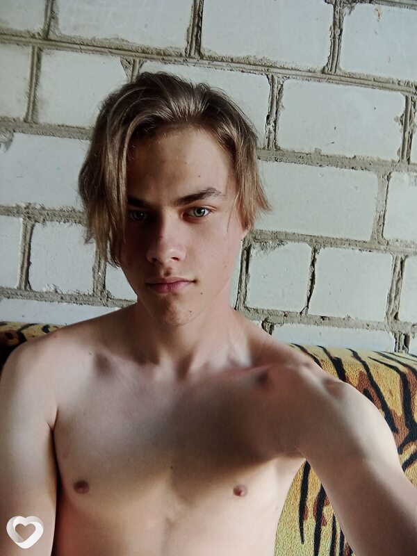 Кирилл, 20, Бресте — анкета №2026942