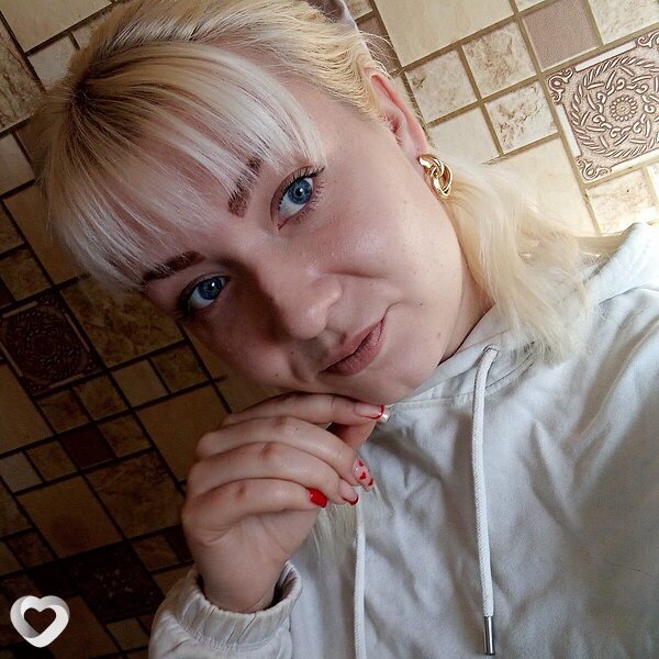 Иришка, 28, Гомеле — анкета №2027002