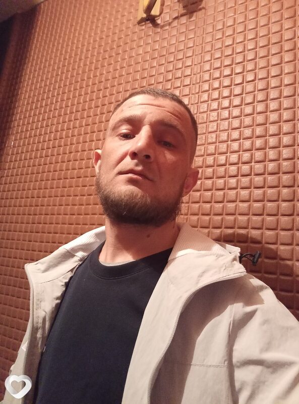 Еагений, 25, Орёл — анкета №2027350