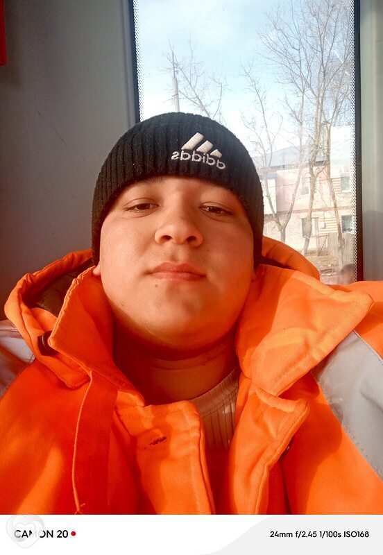 Имомназар, 21, Москве — анкета №2098583