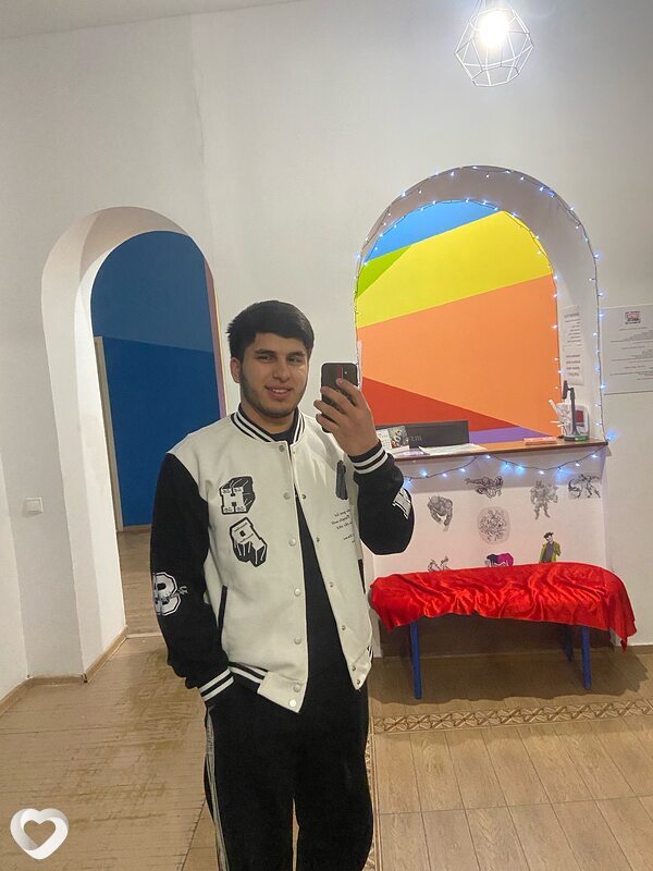 Зик, 23, Братске — анкета №2027595