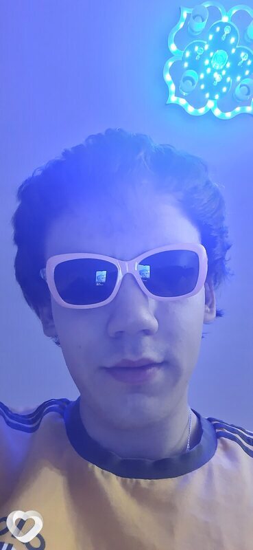 Максим, 22, Витебске — анкета №2027707
