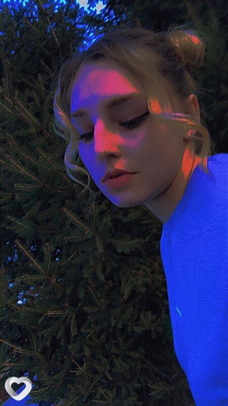 Екатерина, 24, Старом Осколе — анкета №2029673