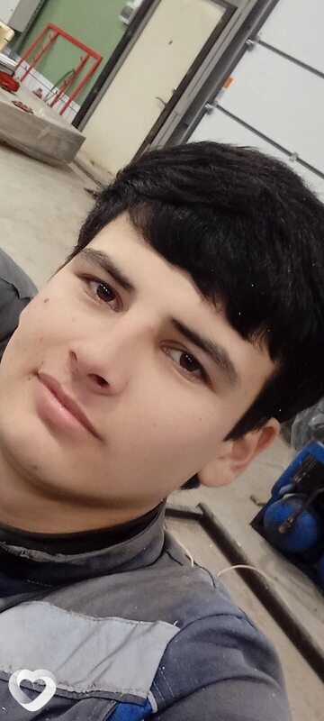 Бек, 26, Всеволожске — анкета №2028299