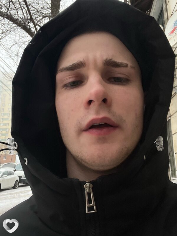 Ваня, 22, Москве — анкета №2028592