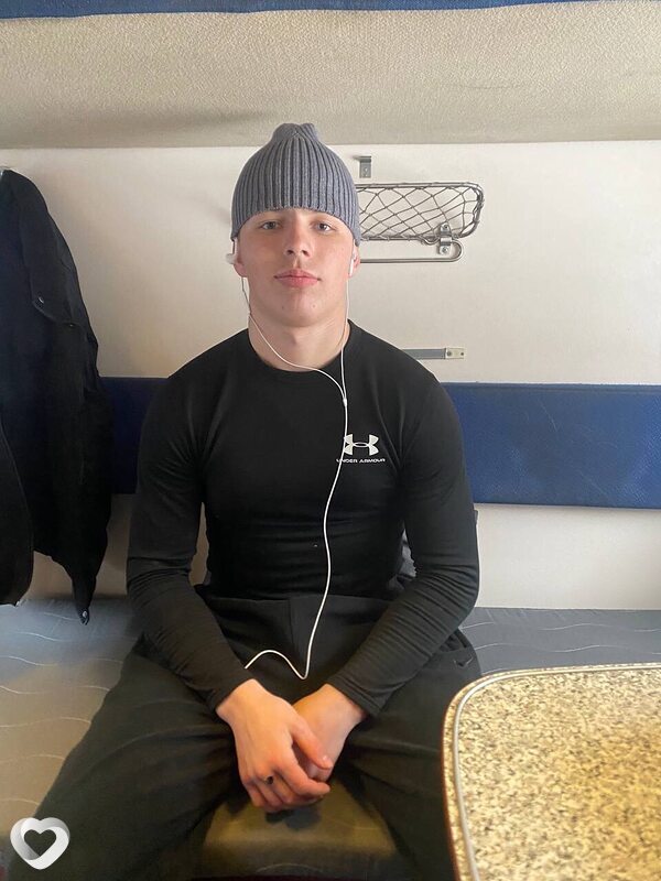 Денис, 23, Екатеринбурге — анкета №2029345