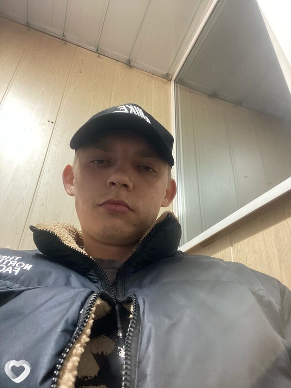 Евгений, 26, Новосибирске — анкета №2029143